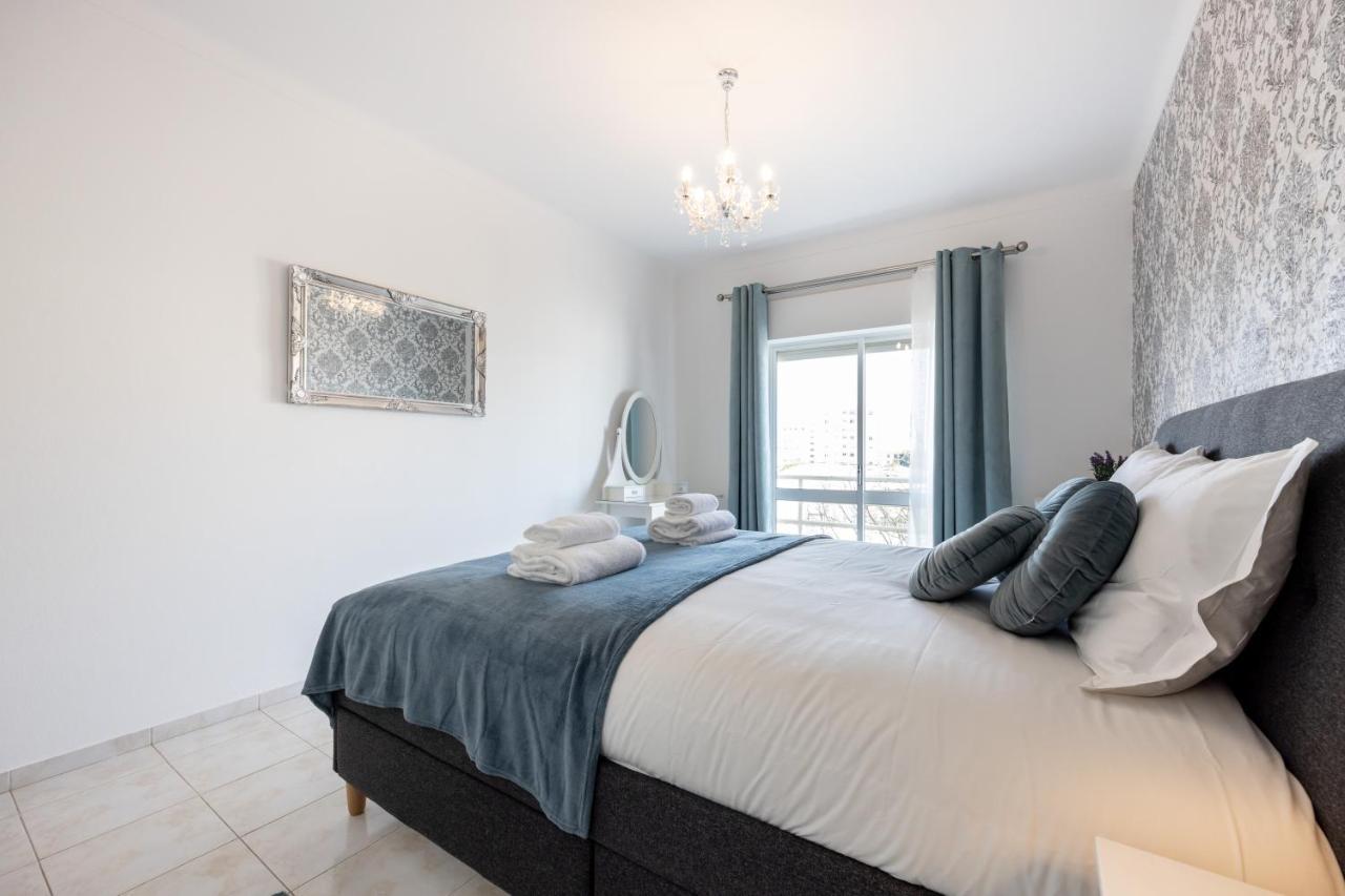 לאגוּ‏ש Stylish Seashore Apartment מראה חיצוני תמונה